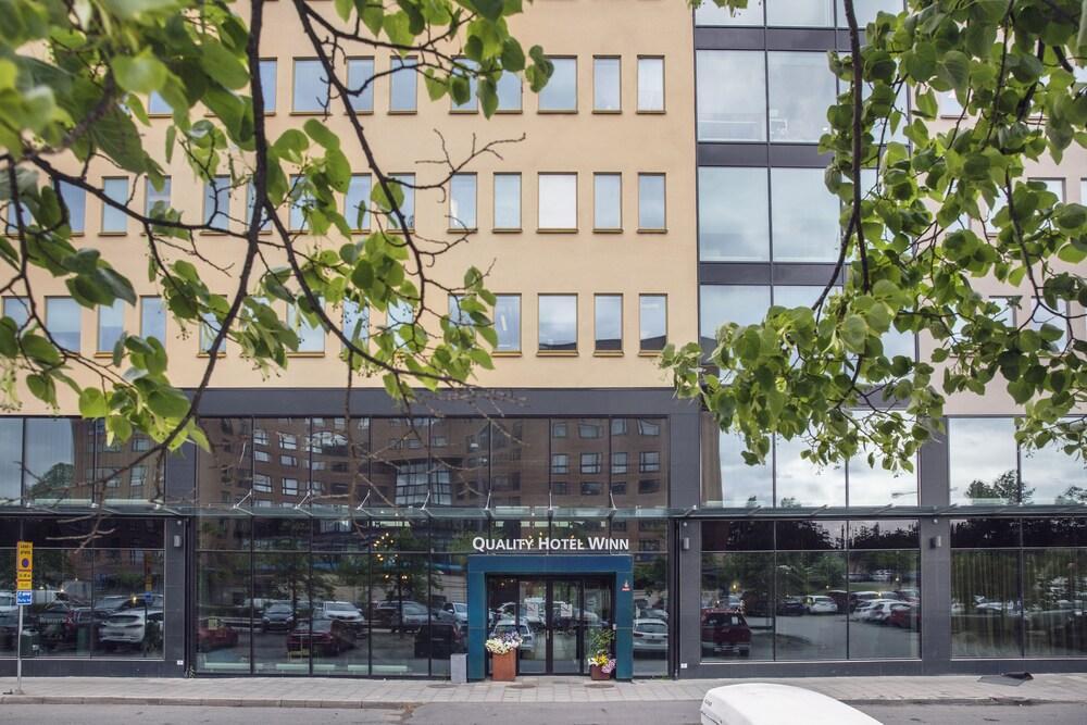Quality Hotel Winn Haninge Eksteriør bilde