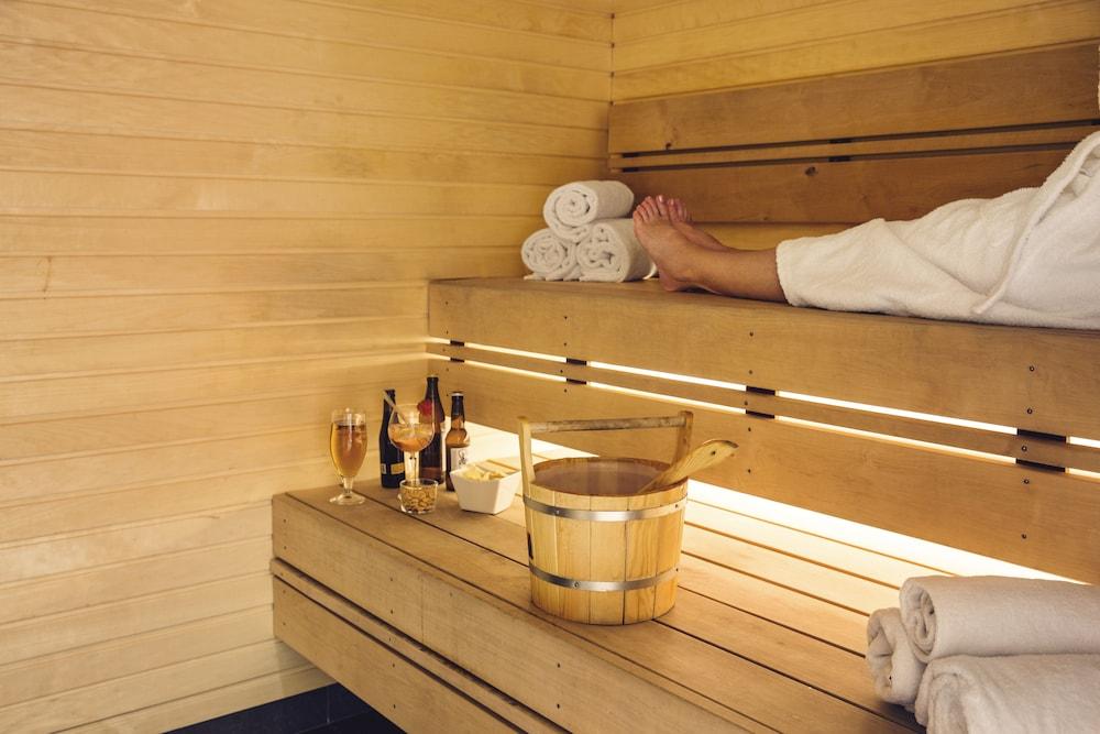 Quality Hotel Winn Haninge Eksteriør bilde